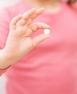 Menopausa, Fda approva farmaco non ormonale contro i sintomi vasomotori 